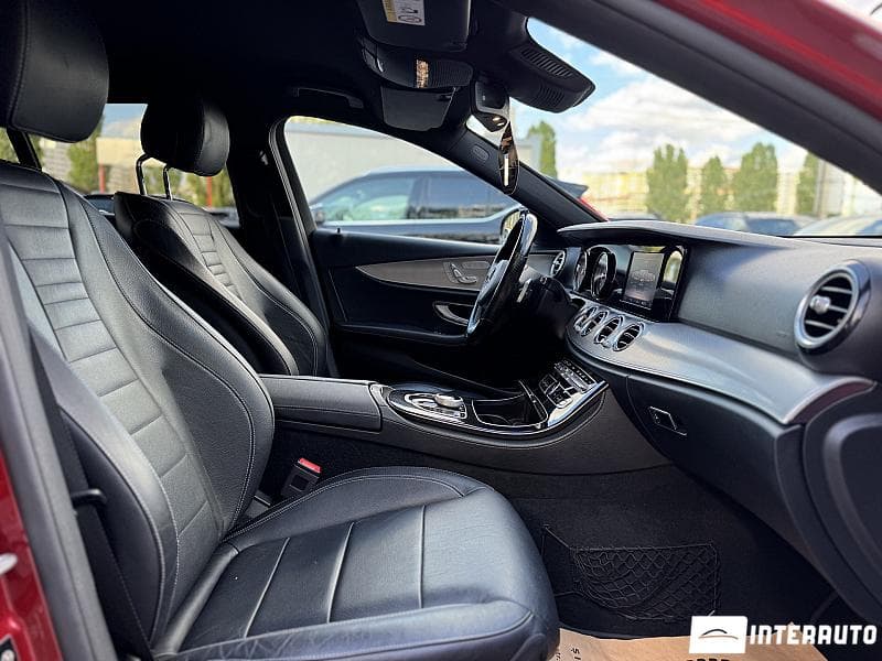2017 Mercedes E 220 — Miniatură 18