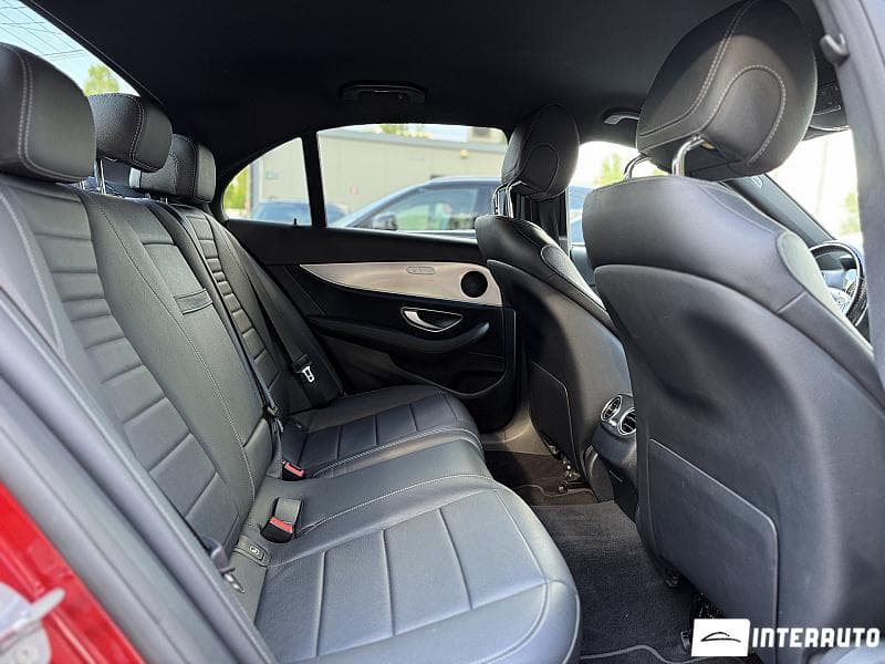 2017 Mercedes E 220 — Miniatură 19