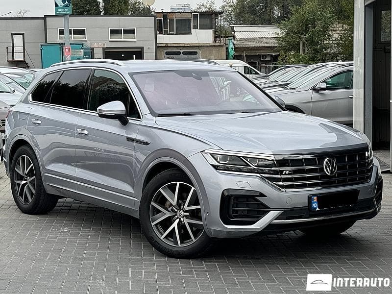 2018 Volkswagen Touareg — Miniatură 4