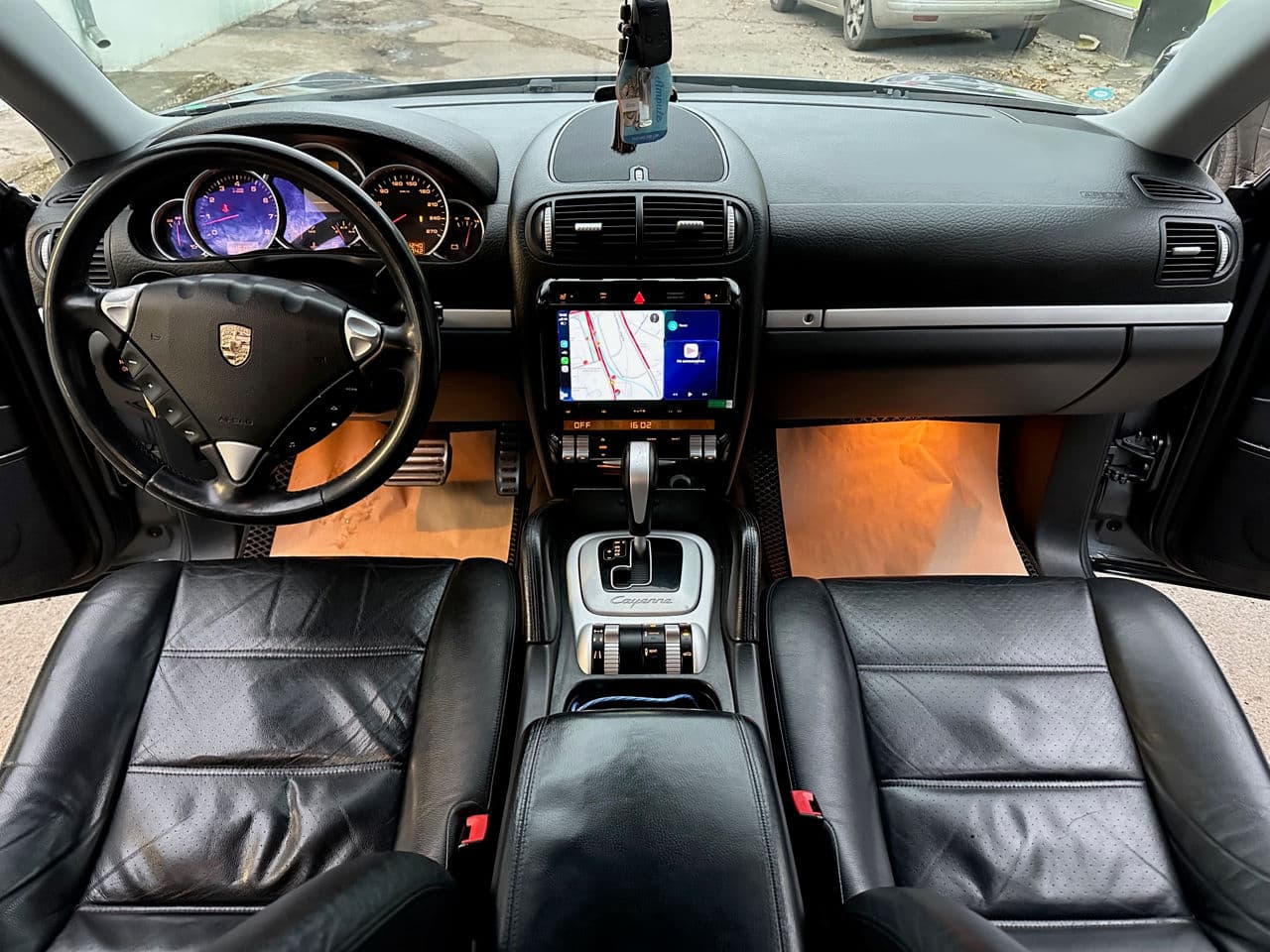 Porsche Cayenne S 2005 — Миниатюра 9