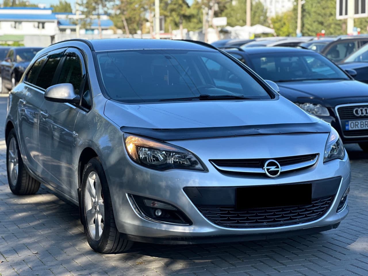 2013 Opel Astra — Miniatură 3