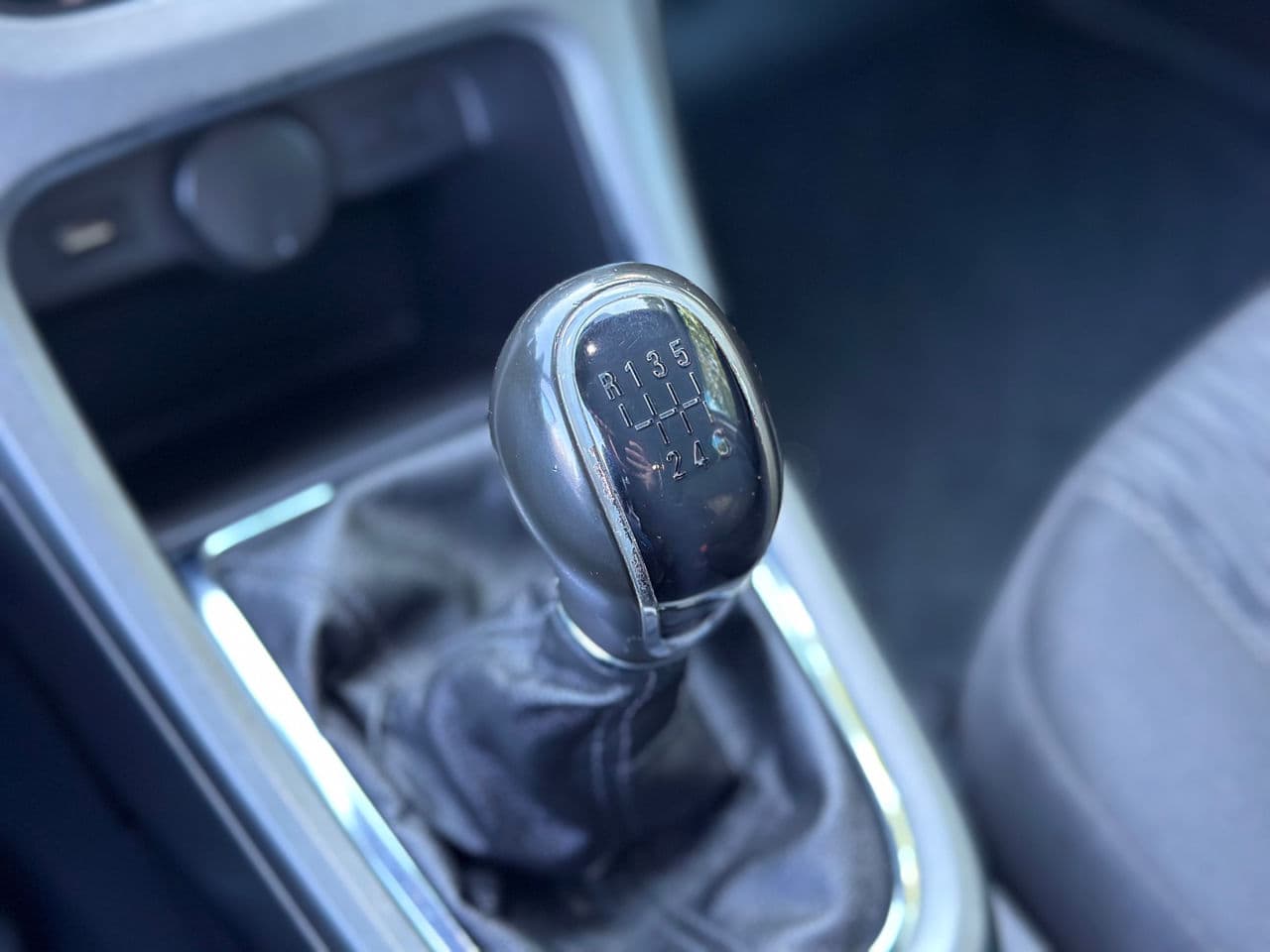 2013 Opel Astra — Miniatură 12