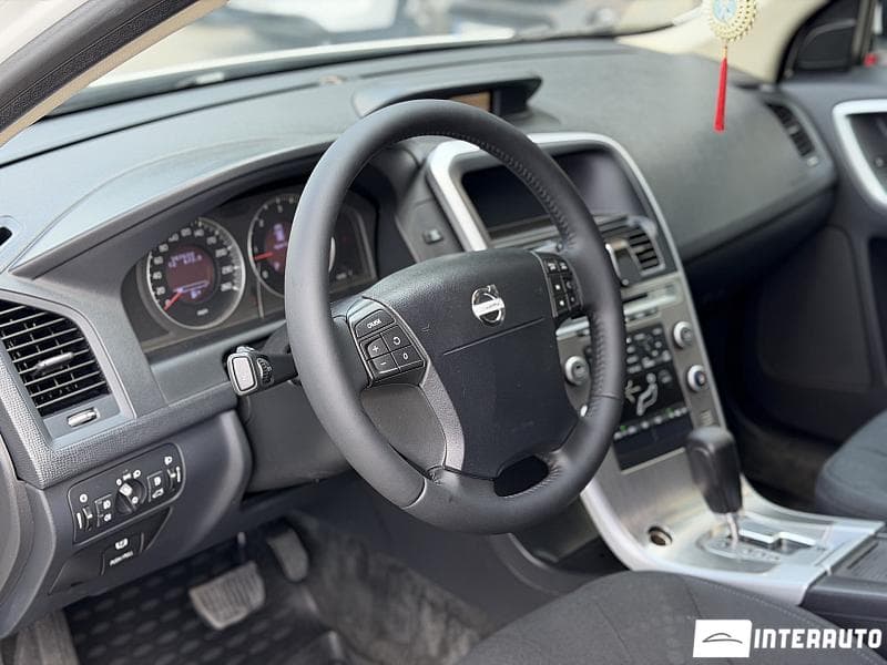 Volvo XC 60 2009 — Миниатюра 8