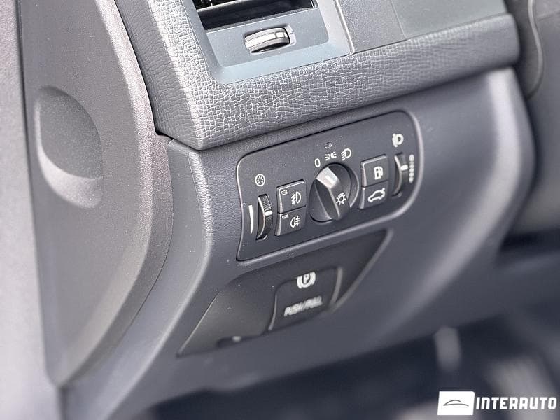 Volvo XC 60 2009 — Миниатюра 7