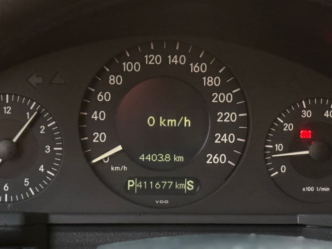 2002 Mercedes E 240 — Miniatură 9