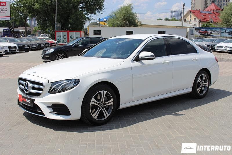 2019 Mercedes E 200 — Miniatură 3