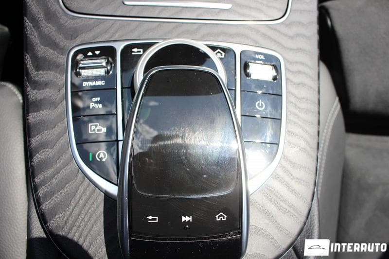 2019 Mercedes E 200 — Miniatură 19