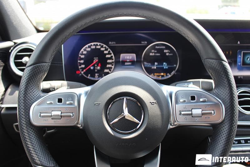 2019 Mercedes E 200 — Miniatură 15