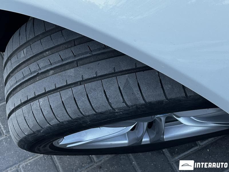 BMW 520 2015 — Миниатюра 18
