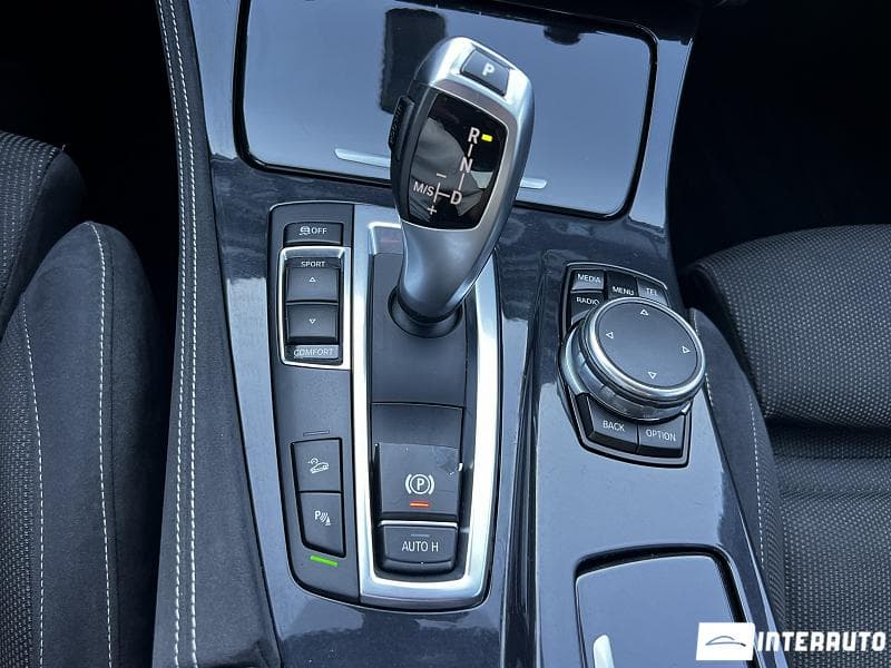BMW 520 2015 — Миниатюра 14