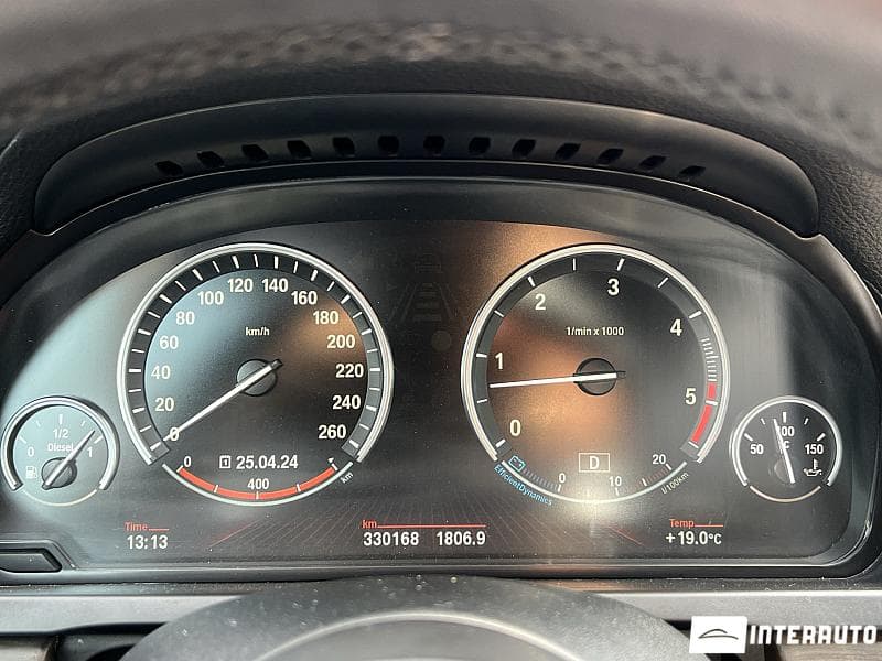 2010 BMW 730 — Miniatură 10