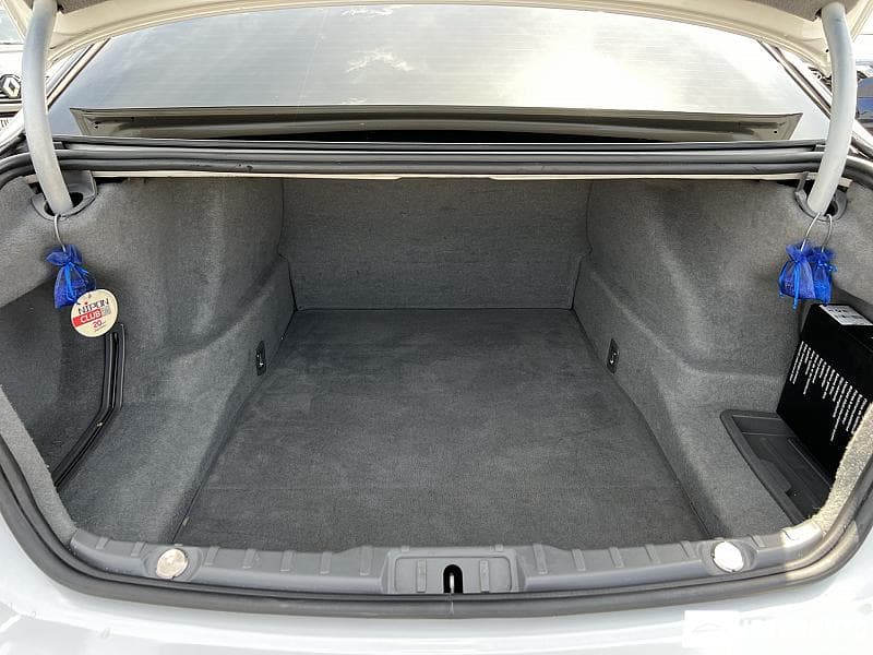 2010 BMW 730 — Miniatură 24