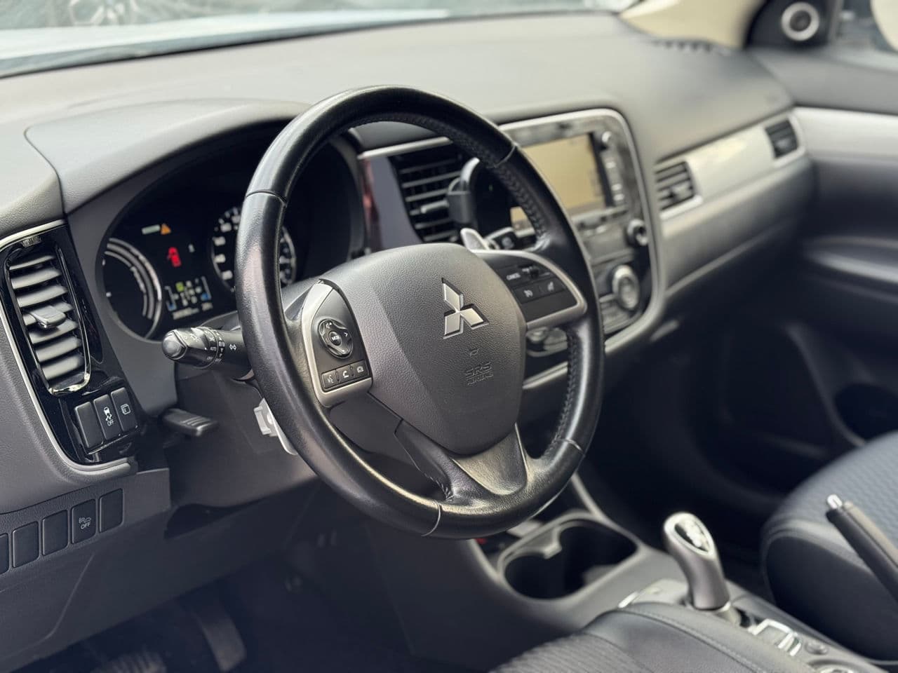 2014 Mitsubishi Outlander — Miniatură 9