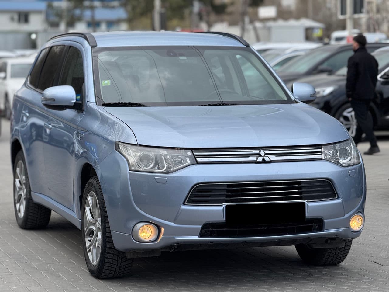 2014 Mitsubishi Outlander — Miniatură 3