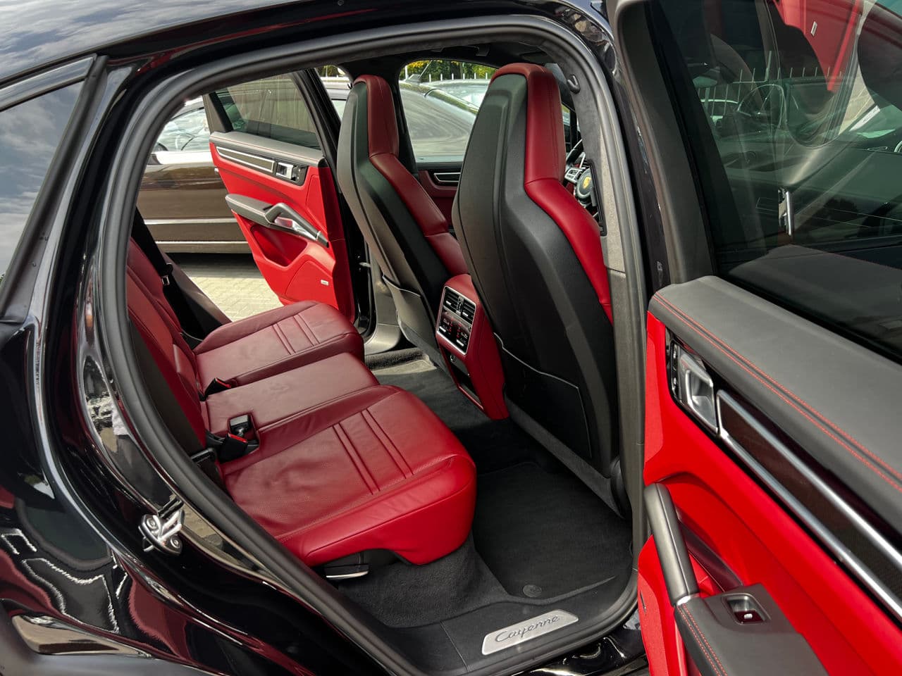 2019 Porsche Cayenne Turbo Coupe — Miniatură 21