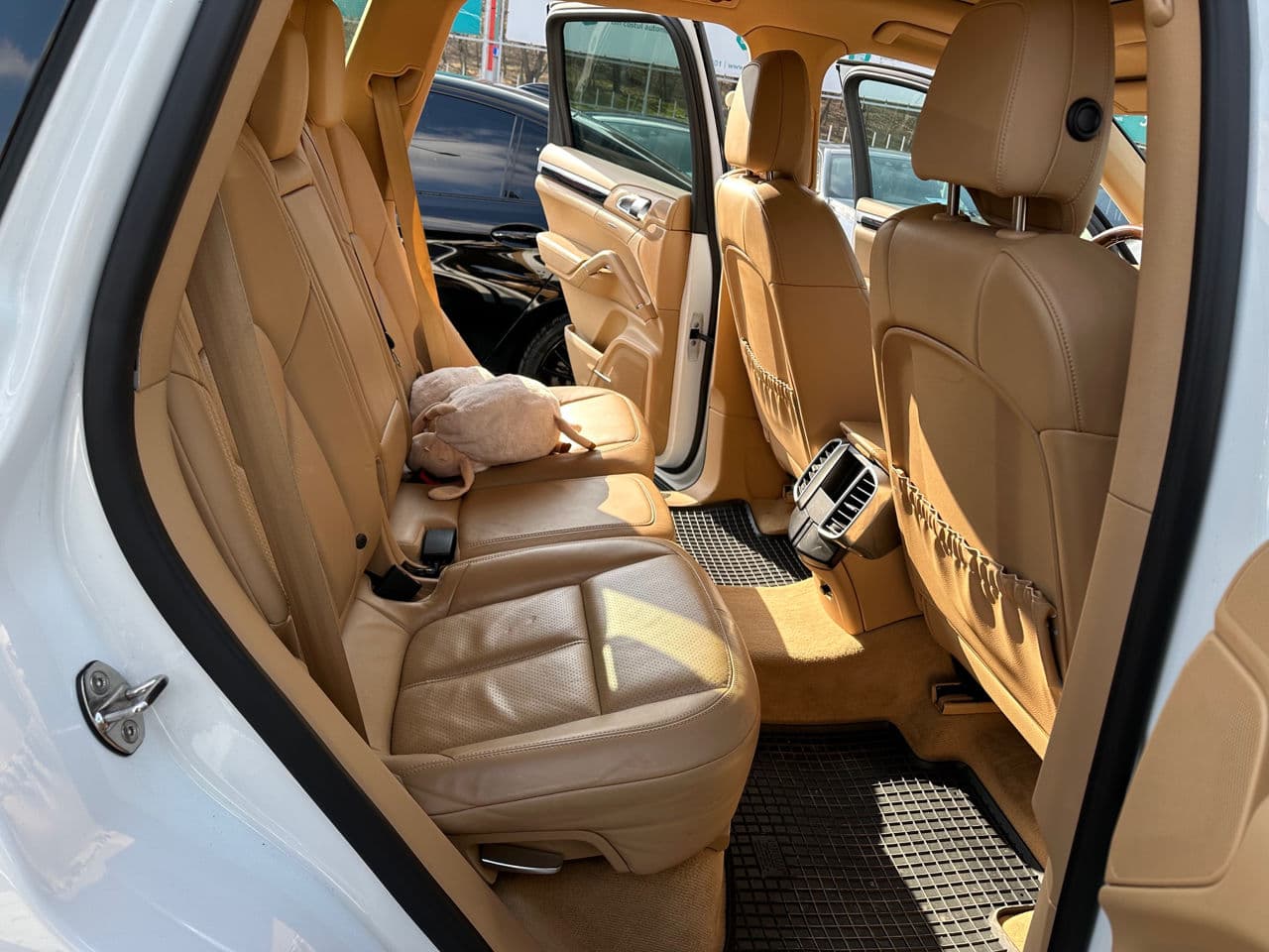2014 Porsche Cayenne S Hybrid — Miniatură 16