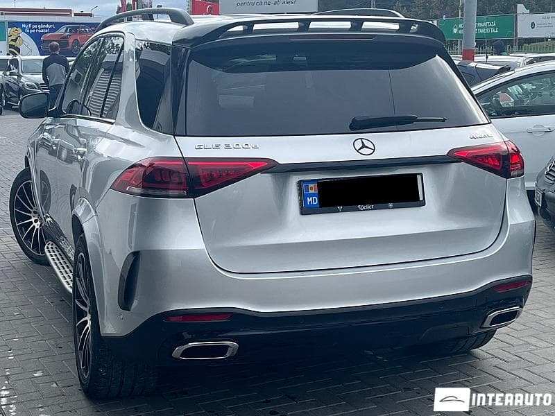 2019 Mercedes GLE 300d — Miniatură 3