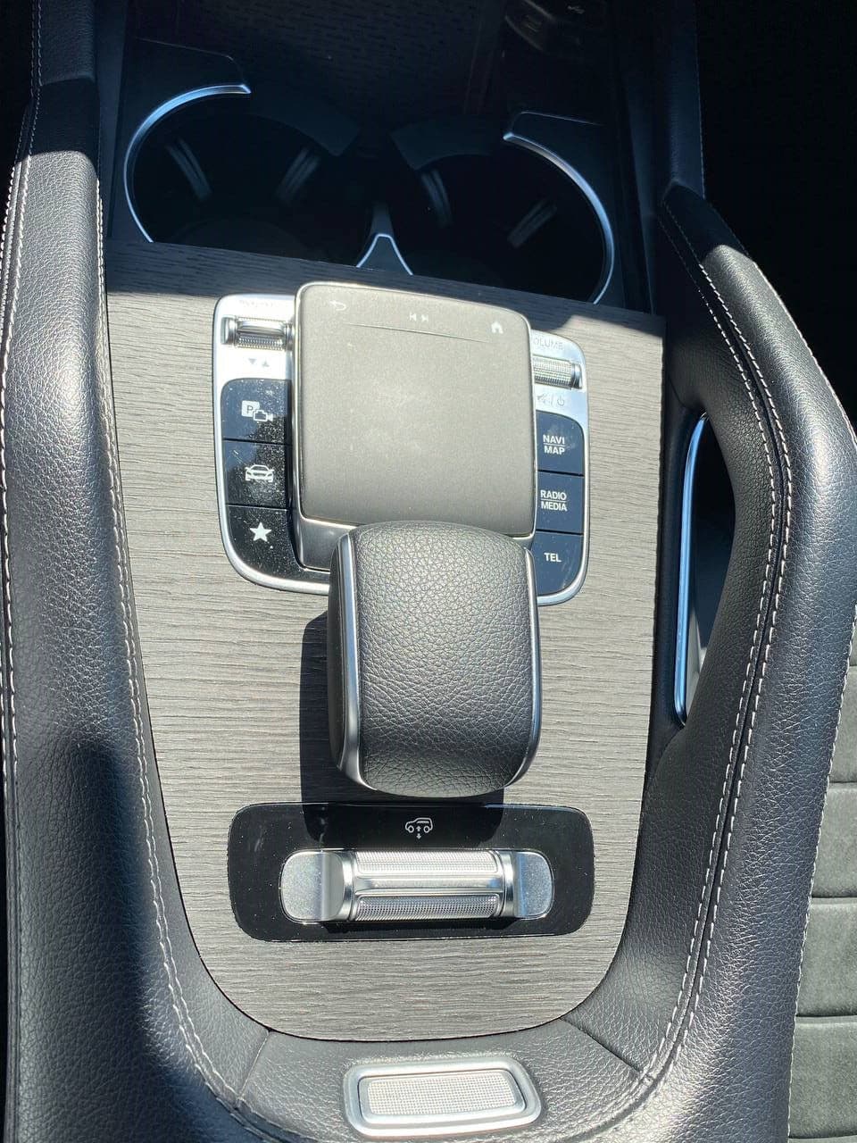 2019 Mercedes GLE 300d — Miniatură 13