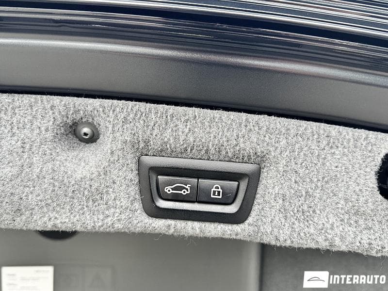 2013 BMW 740 — Miniatură 26