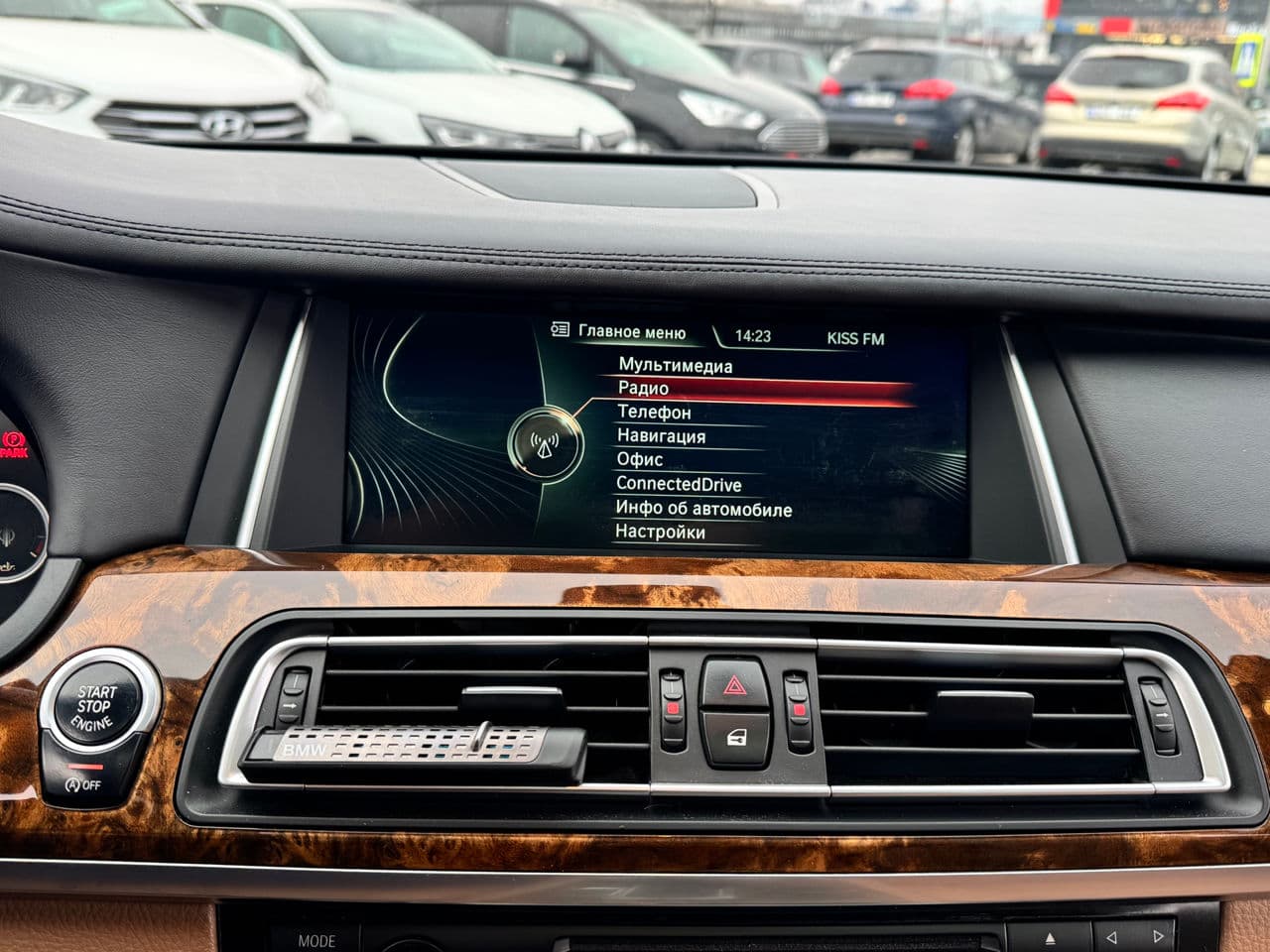 2013 BMW 740 — Miniatură 10