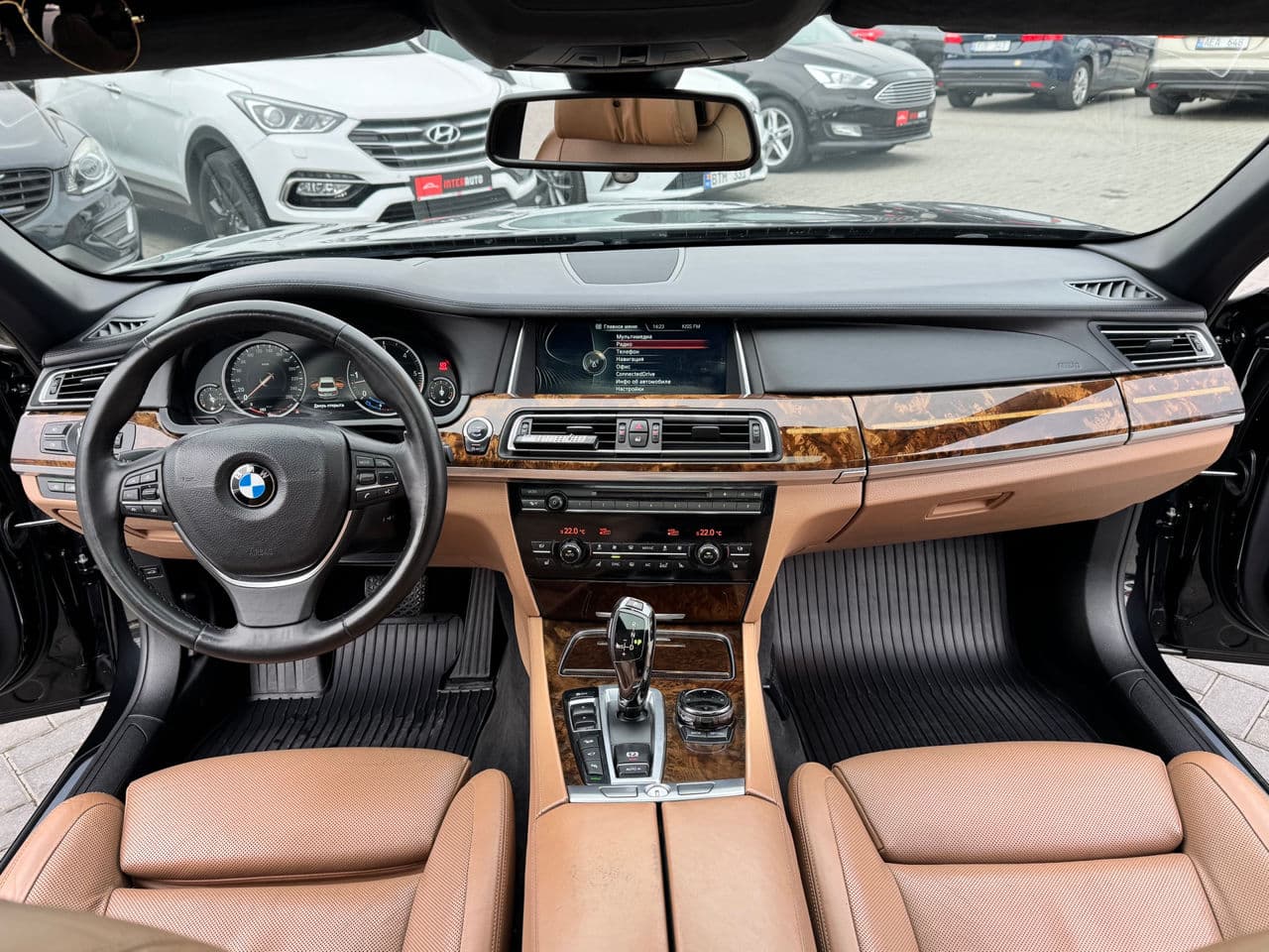 2013 BMW 740 — Miniatură 6