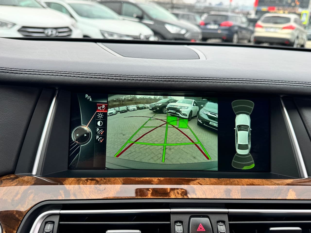 2013 BMW 740 — Miniatură 11