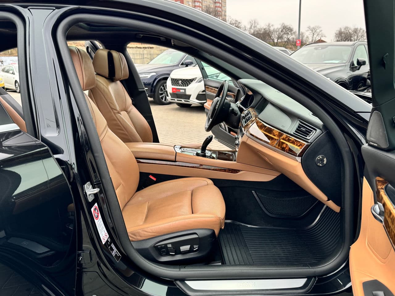 2013 BMW 740 — Miniatură 17