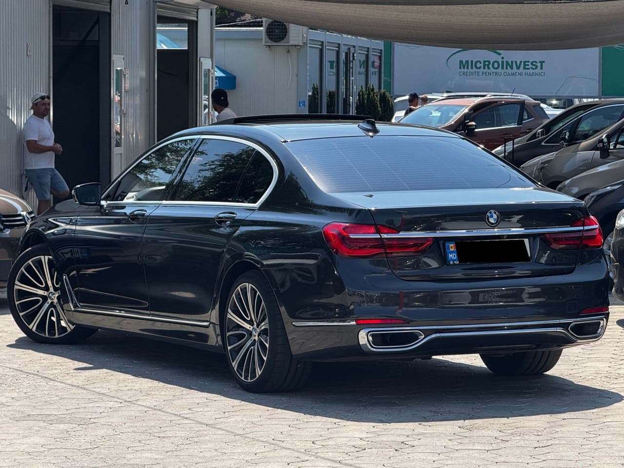 2015 BMW 730 — Miniatură 2