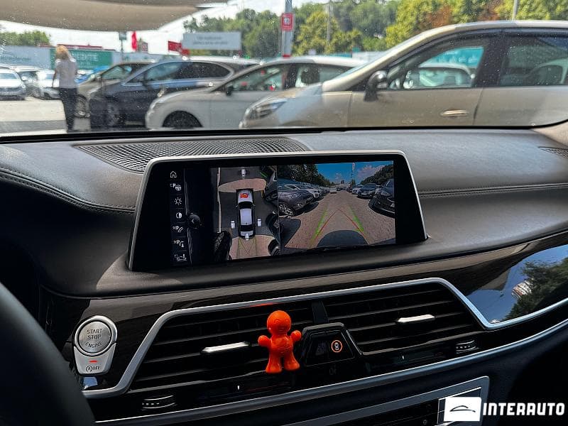 2015 BMW 730 — Miniatură 9