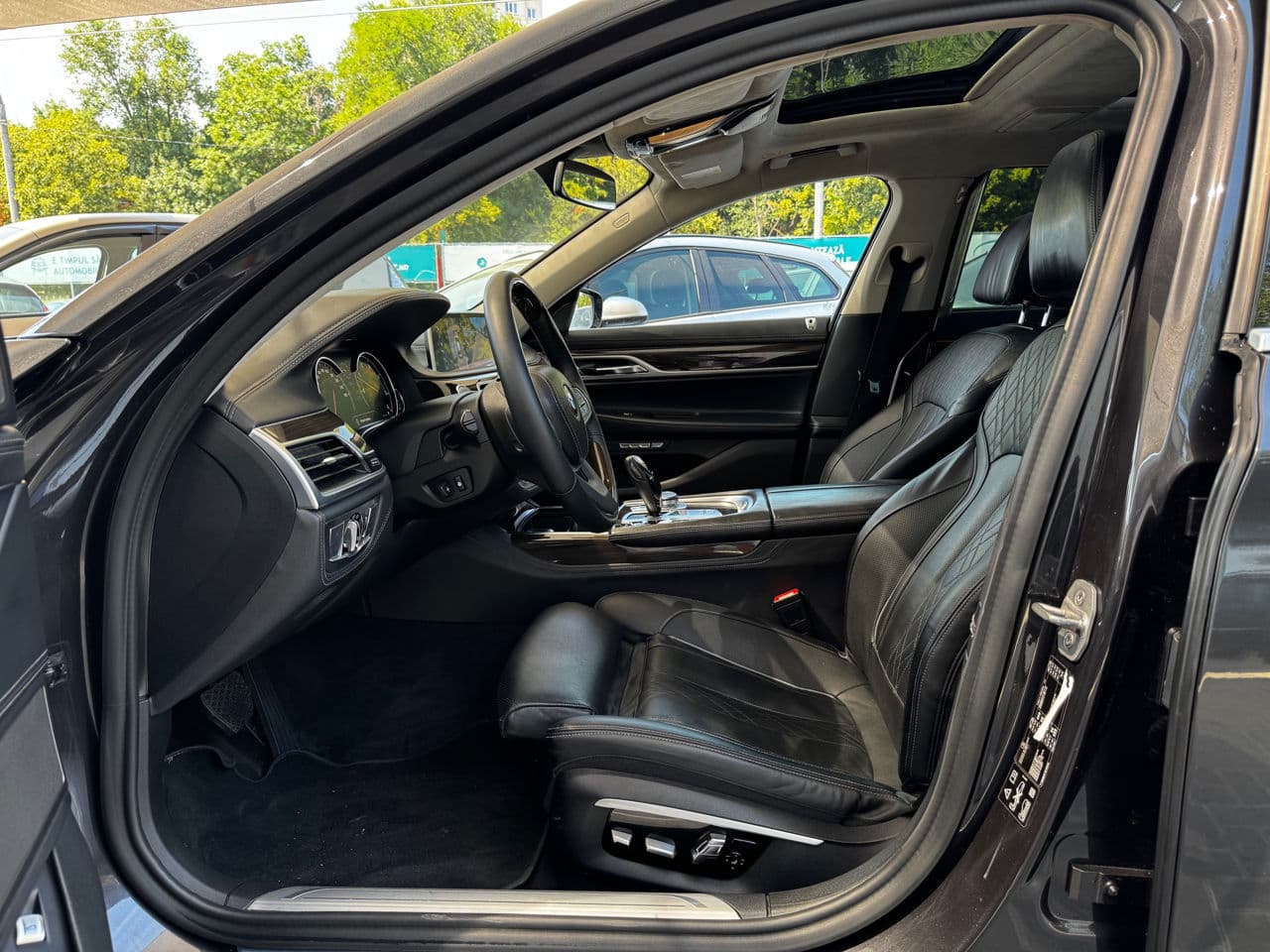 2015 BMW 730 — Miniatură 6