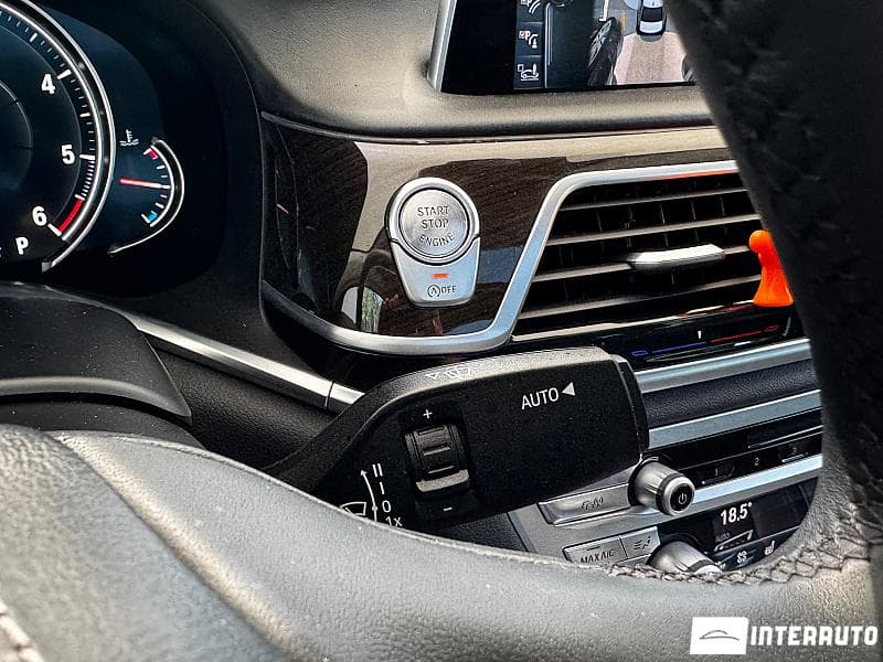 2015 BMW 730 — Miniatură 12