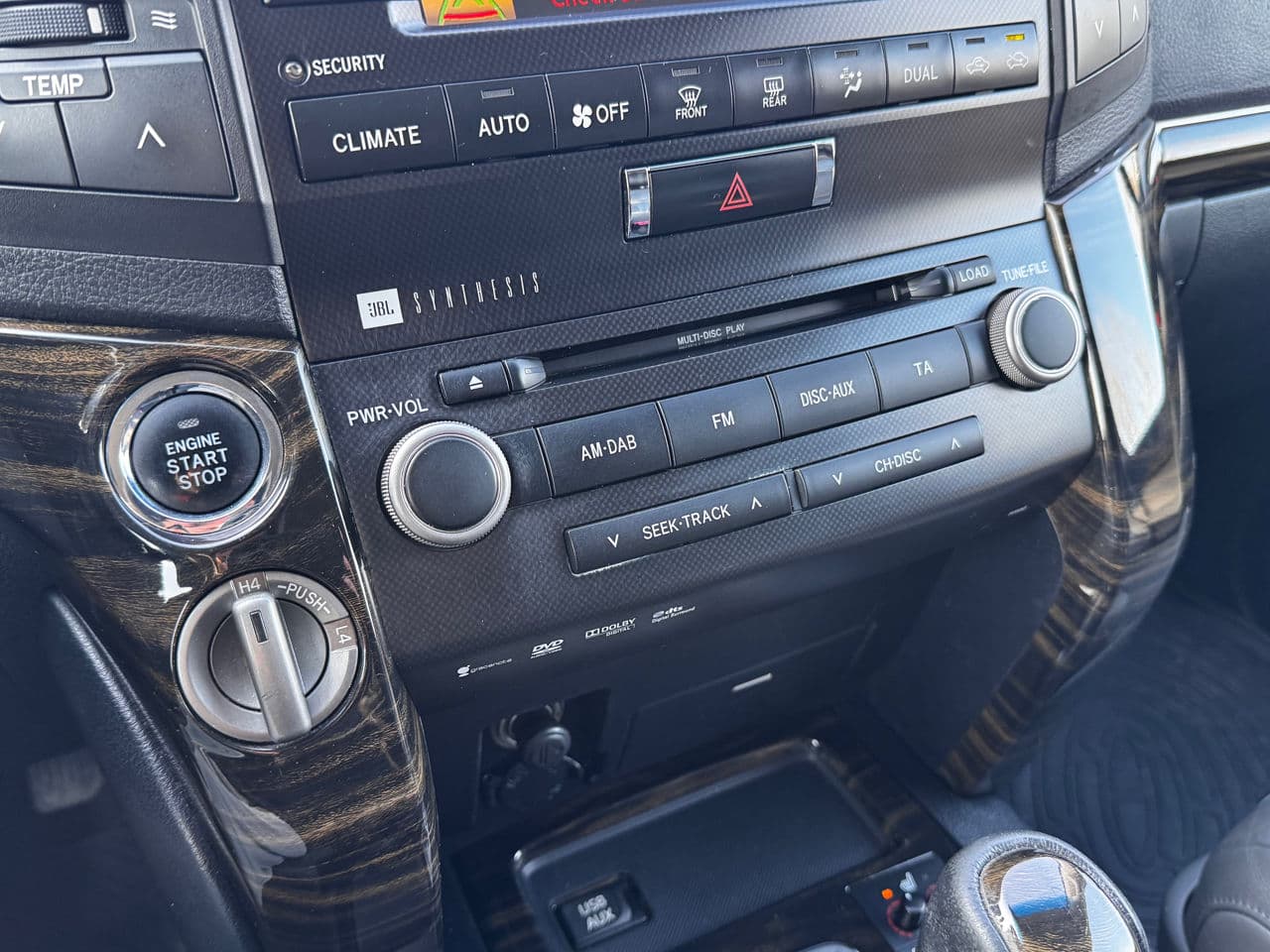 2011 Toyota Land Cruiser — Miniatură 11