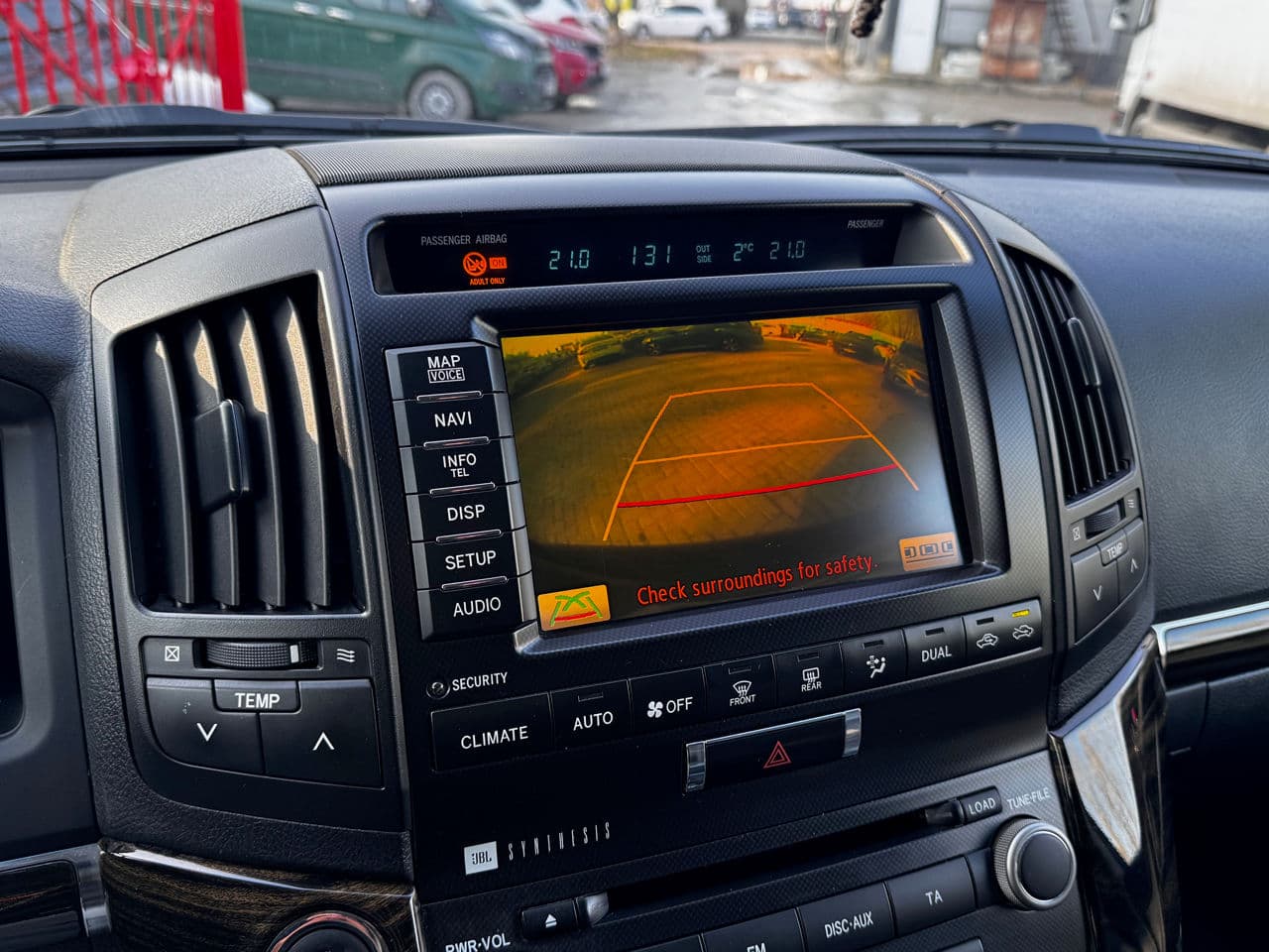2011 Toyota Land Cruiser — Miniatură 10