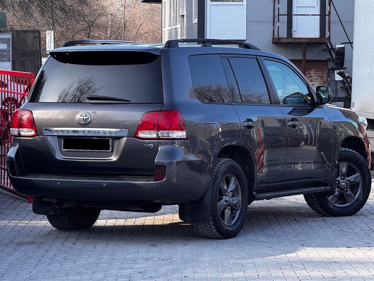 2011 Toyota Land Cruiser — Miniatură 3