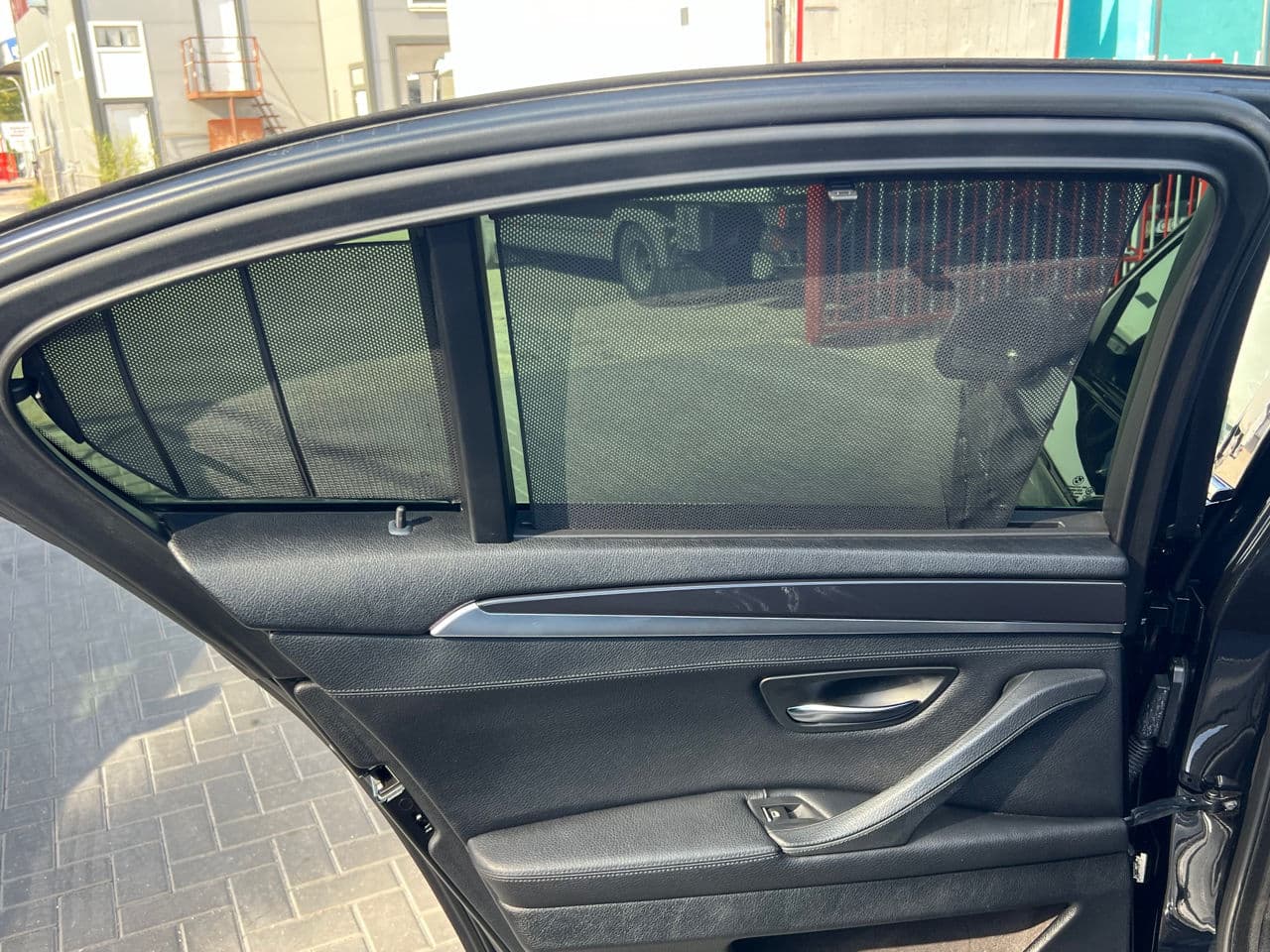 2012 BMW 525 — Miniatură 15