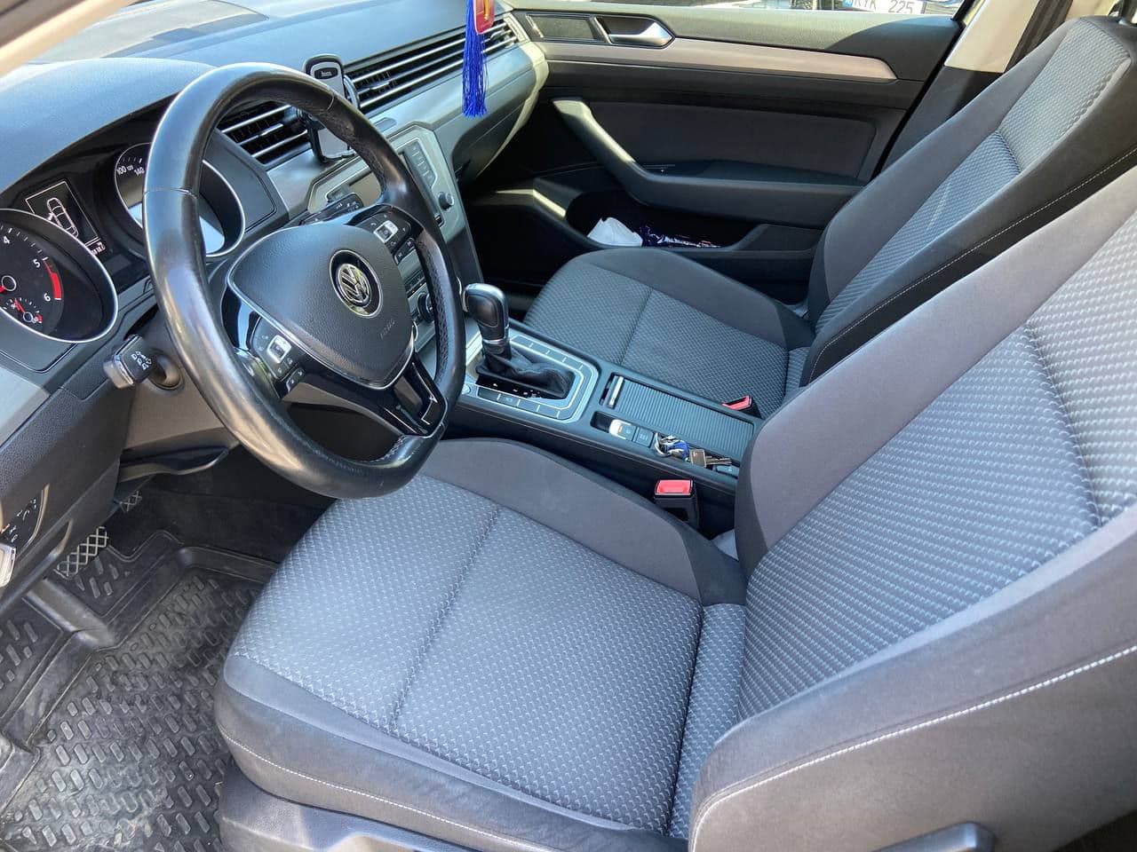 2015 Volkswagen Passat — Miniatură 6