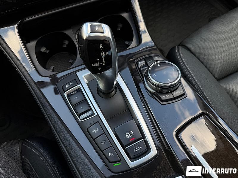 2013 BMW 528 — Miniatură 16
