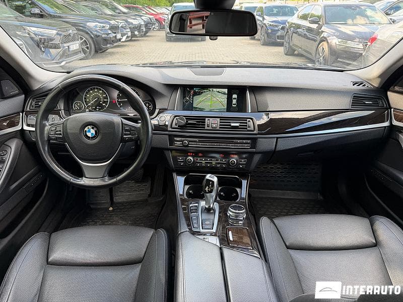 2013 BMW 528 — Miniatură 11
