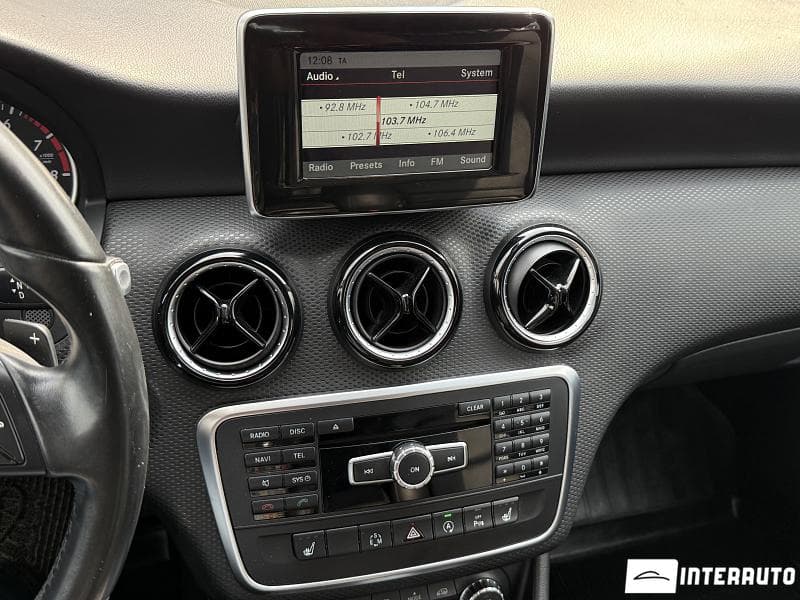 2015 Mercedes A 200 — Miniatură 12