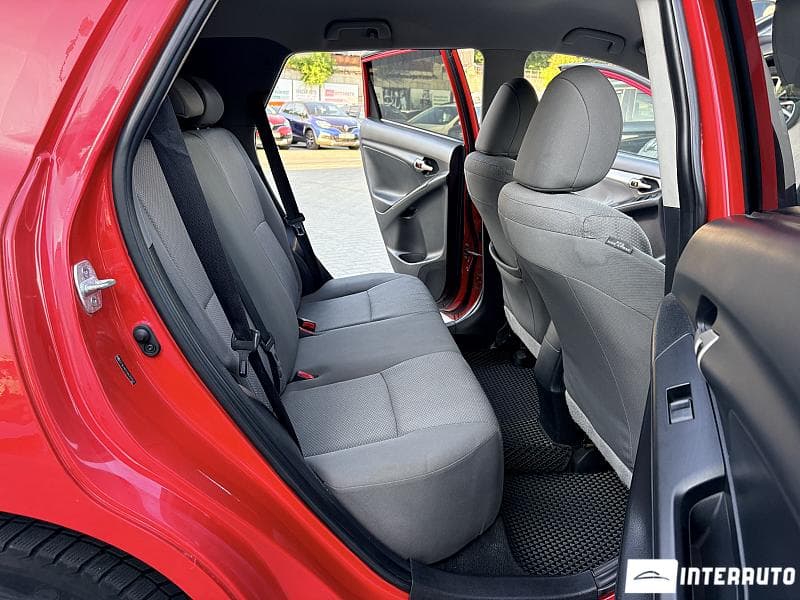 2010 Toyota Matrix — Miniatură 12