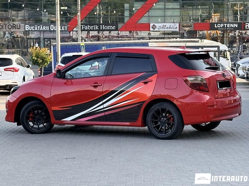 2010 Toyota Matrix — Miniatură 4