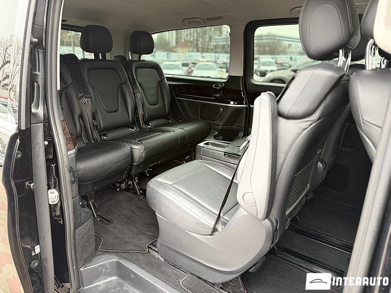 2019 Mercedes V 250 — Miniatură 24