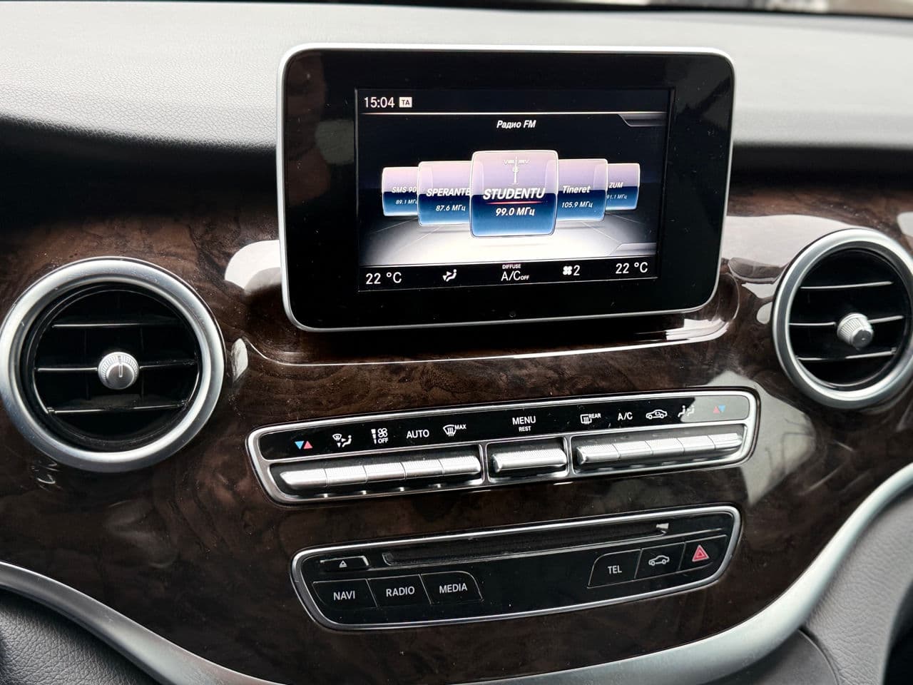 2019 Mercedes V 250 — Miniatură 16