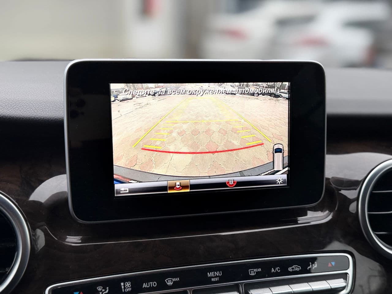 2019 Mercedes V 250 — Miniatură 18