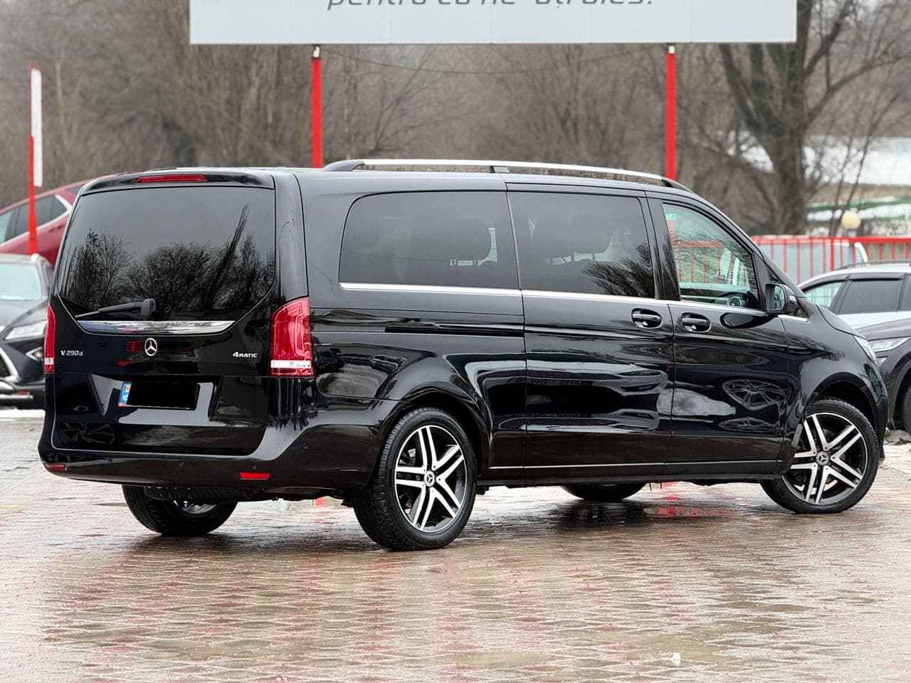 2019 Mercedes V 250 — Miniatură 3