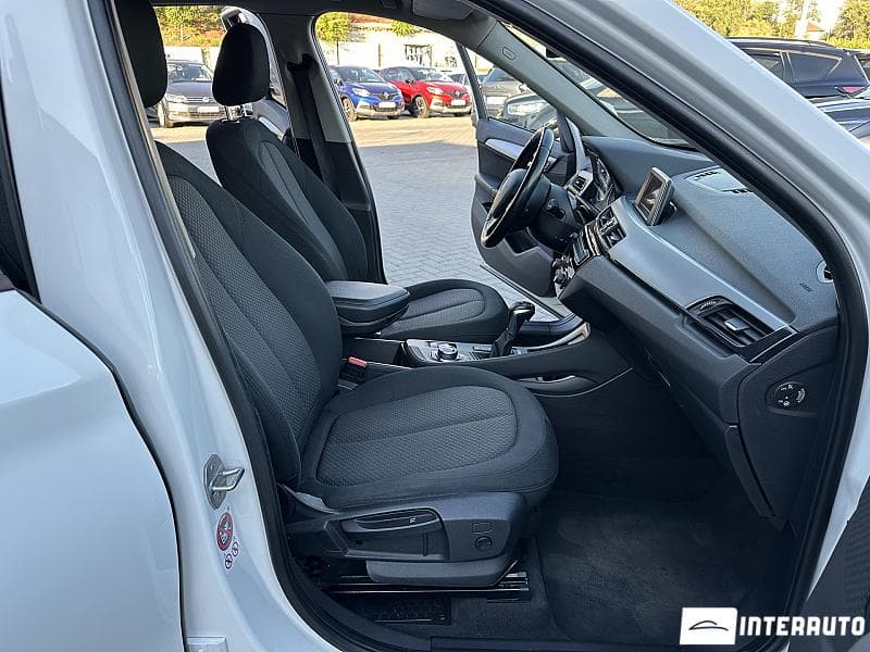 BMW X1 2.0D 2016 — Миниатюра 12