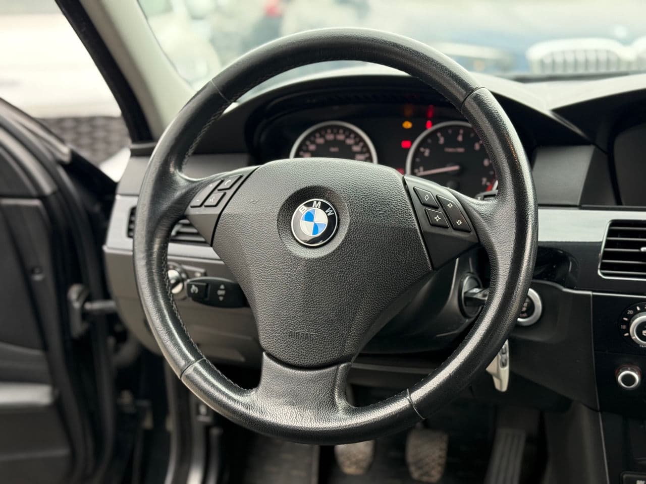 2008 BMW 520 — Miniatură 7