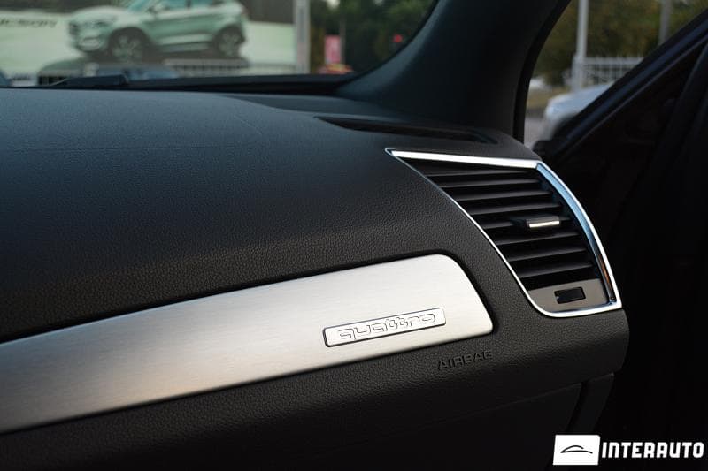 Audi Q5 2011 — Миниатюра 10