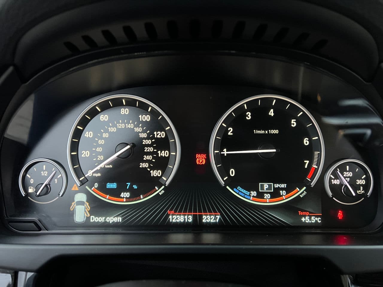 2016 BMW X5 4.0e — Miniatură 9