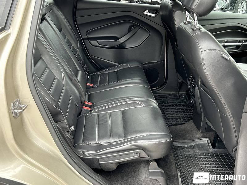 2018 Ford Escape — Miniatură 16